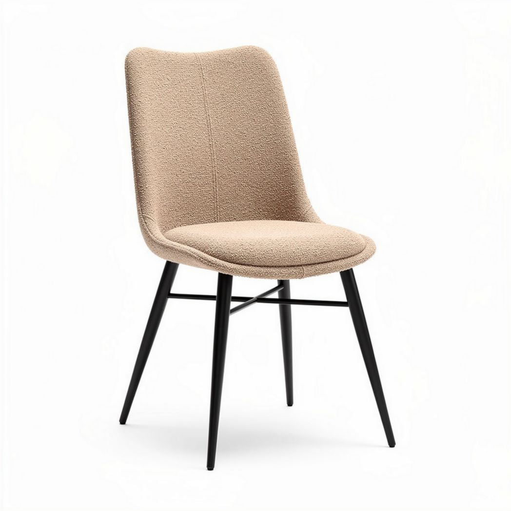 Sedia in tessuto beige con struttura in metallo nero dimensioni 45 x 50 x 90cm